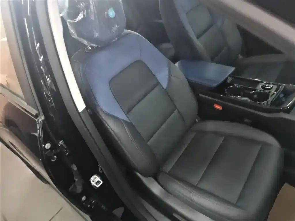 2024 Chevrolet Equinox Plus 102km RS Ultimate Edition — миниатюра 25