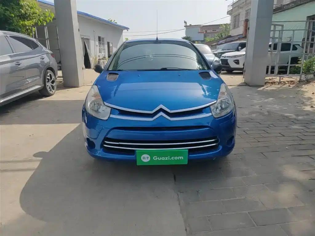Citroën C2 2012 1.4L Manual Comfort — миниатюра 3