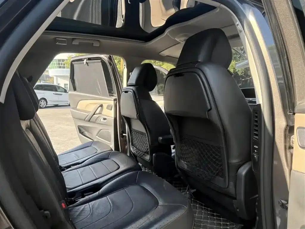 2015 Civic C4 1.6T Luxury 5-seater — миниатюра 12