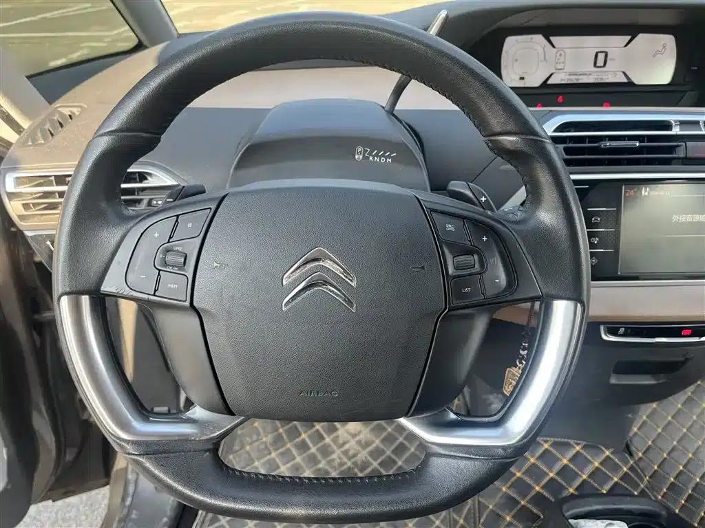 2015 Civic C4 1.6T Luxury 5-seater — миниатюра 3