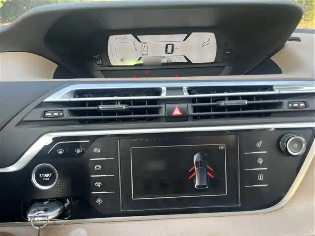 2015 Civic C4 1.6T Luxury 5-seater — миниатюра 5
