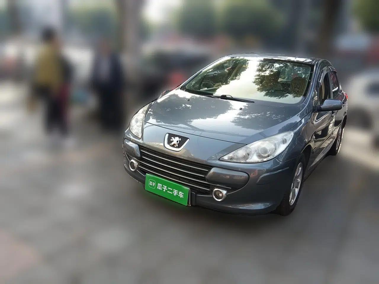 Peugeot 307 2010 Hatchback 1.6L Automatic Comfort Edition — миниатюра 1