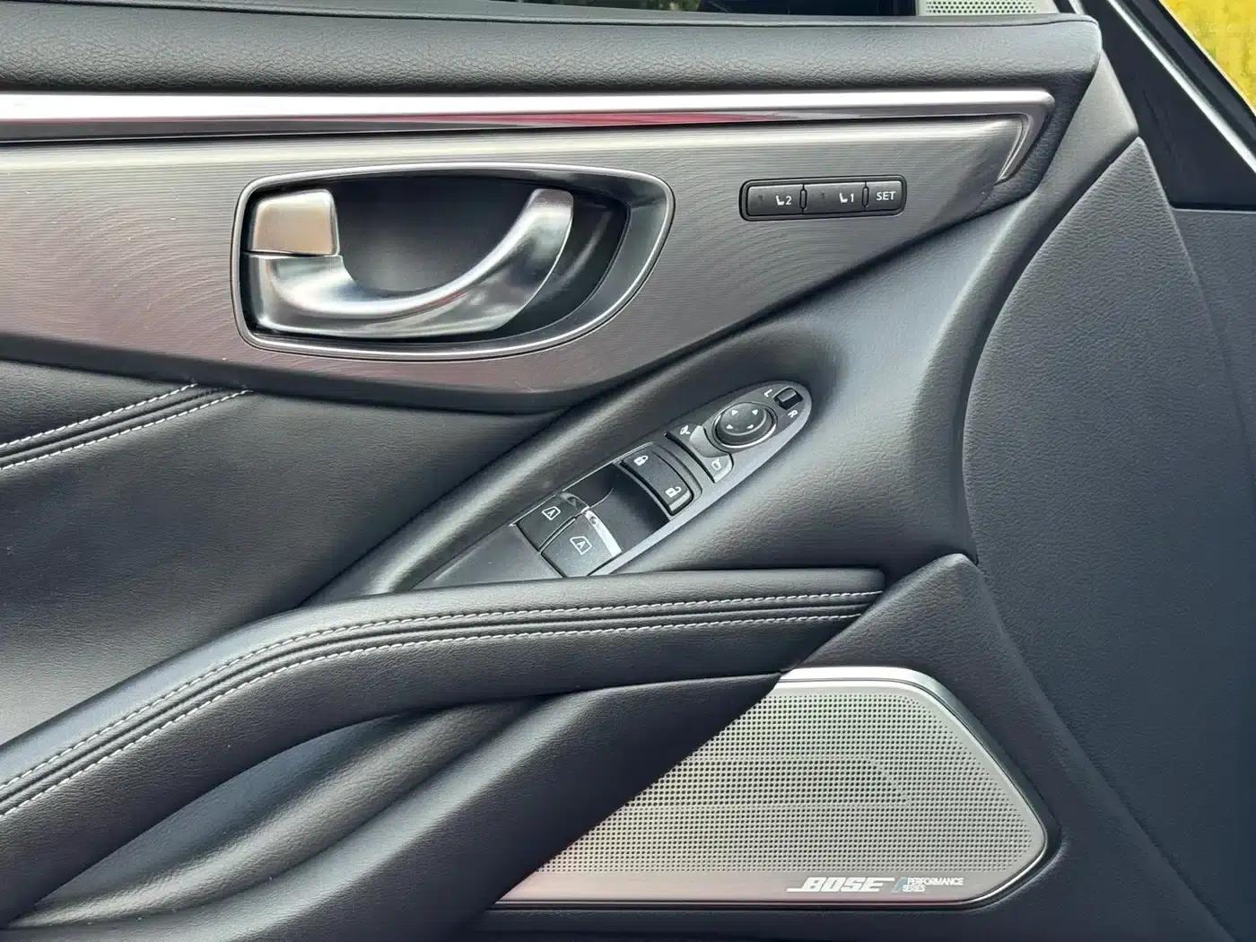 Infiniti Q60 2019 2.0T Luxury Edition — миниатюра 14