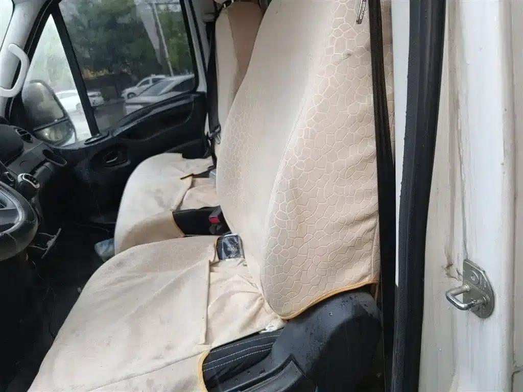 Iveco Daily 2021 2.0T Manual Short Wheelbase Low Roof Side Sliding Door F1A — миниатюра 15
