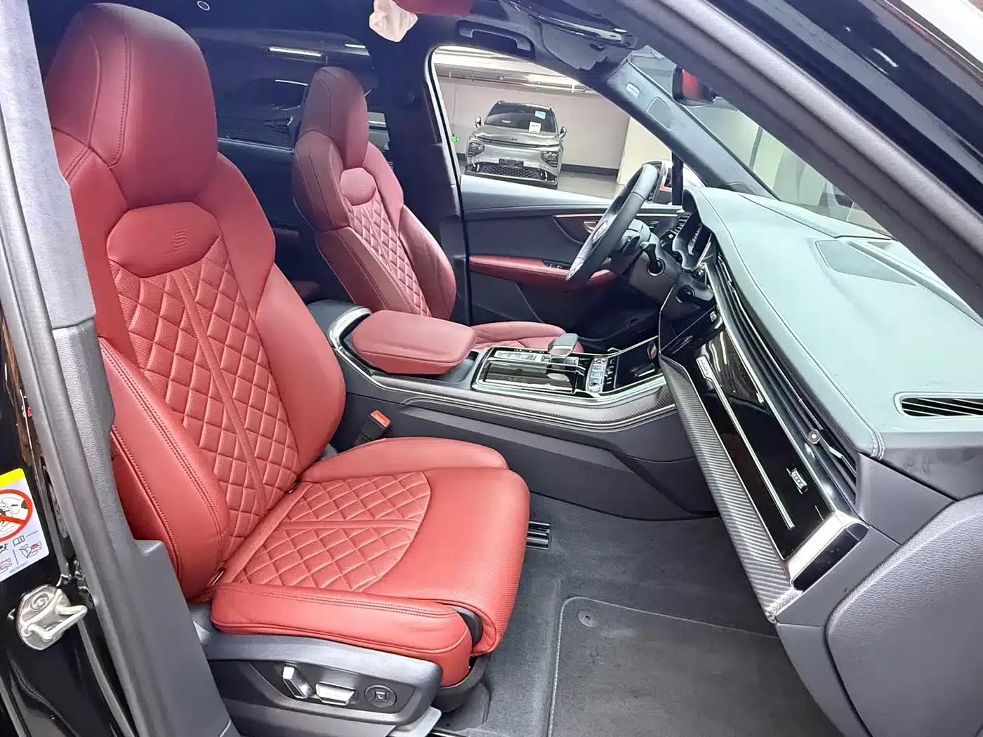 Audi SQ7 2024 4.0 TFSI — миниатюра 9