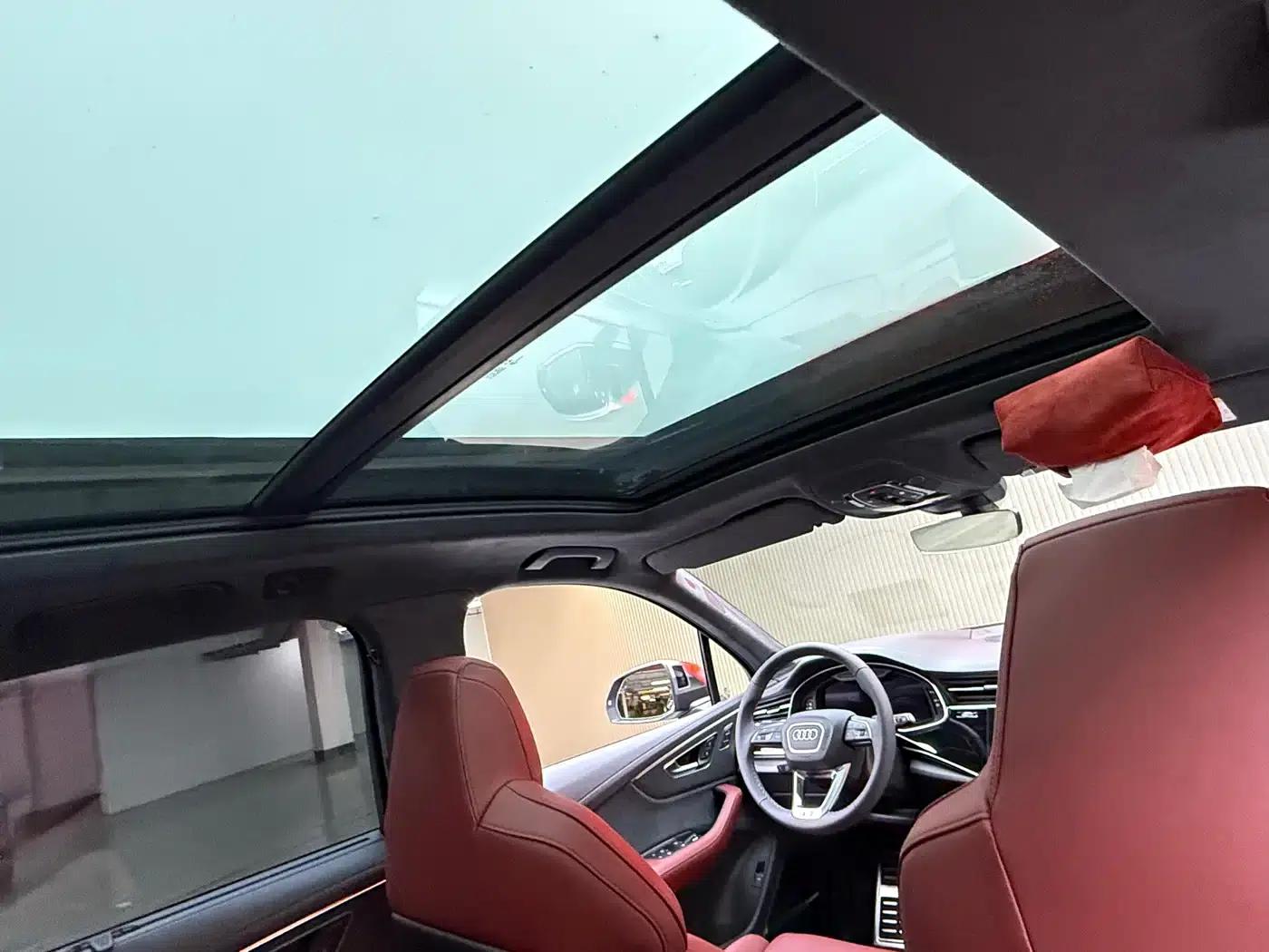 Audi SQ7 2024 4.0 TFSI — миниатюра 10