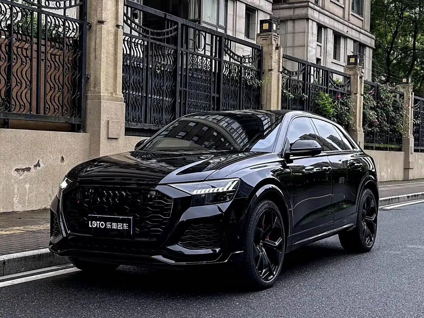 2021 Audi RS Q8 4.0T — миниатюра 1