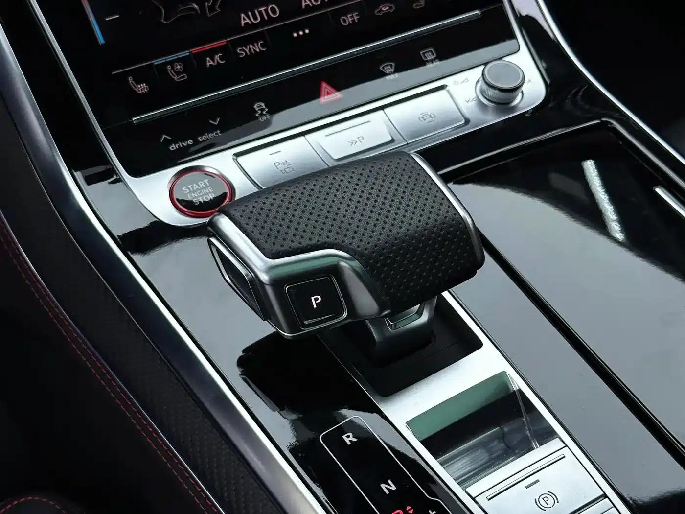 2022 Audi RS Q8 4.0T — миниатюра 20