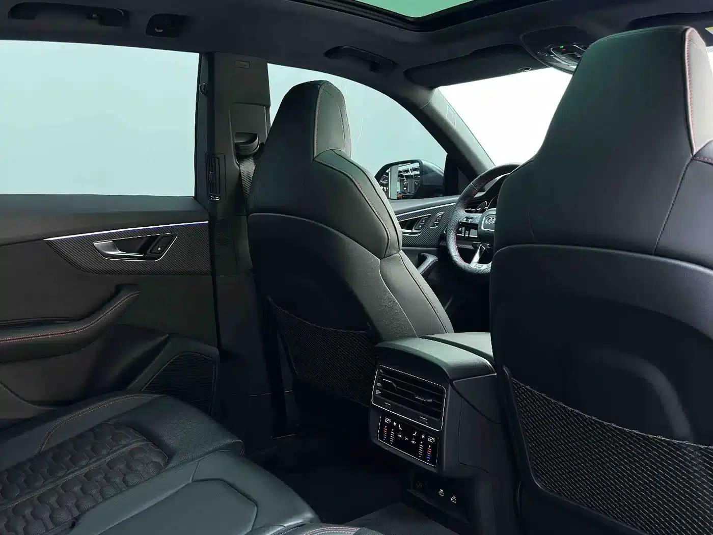 2022 Audi RS Q8 4.0T — миниатюра 25