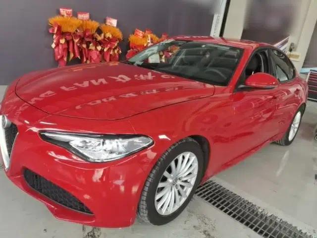 Alfa Romeo Giulia 2017 2.0T 200HP Elite Edition