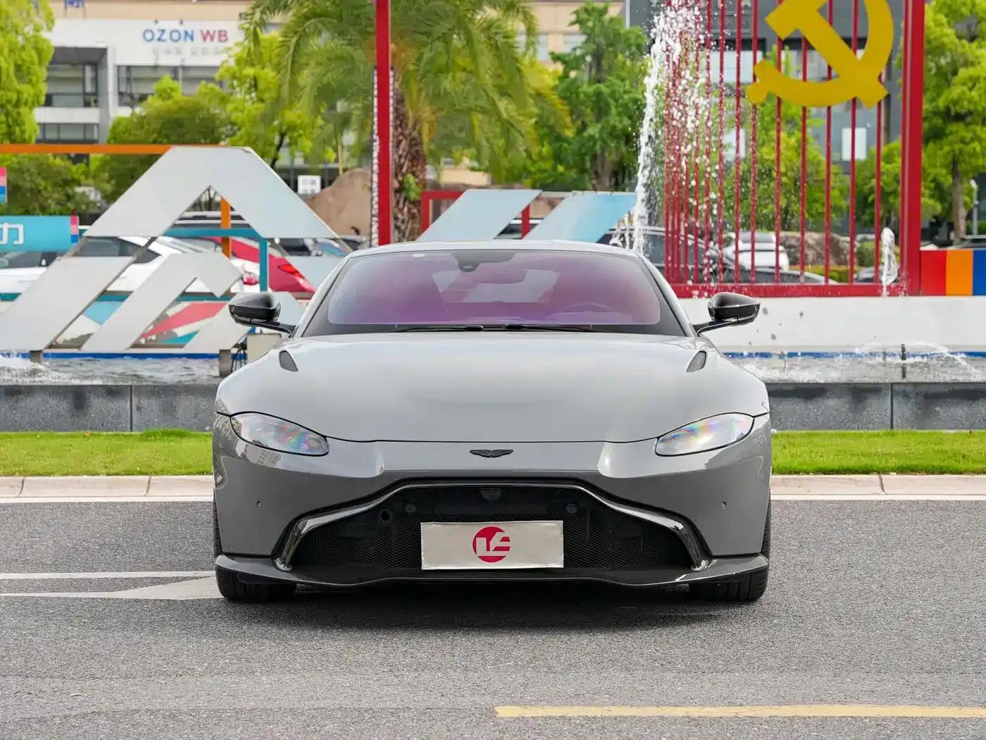 2020 V8 Vantage 4.0T V8 Coupe — миниатюра 2