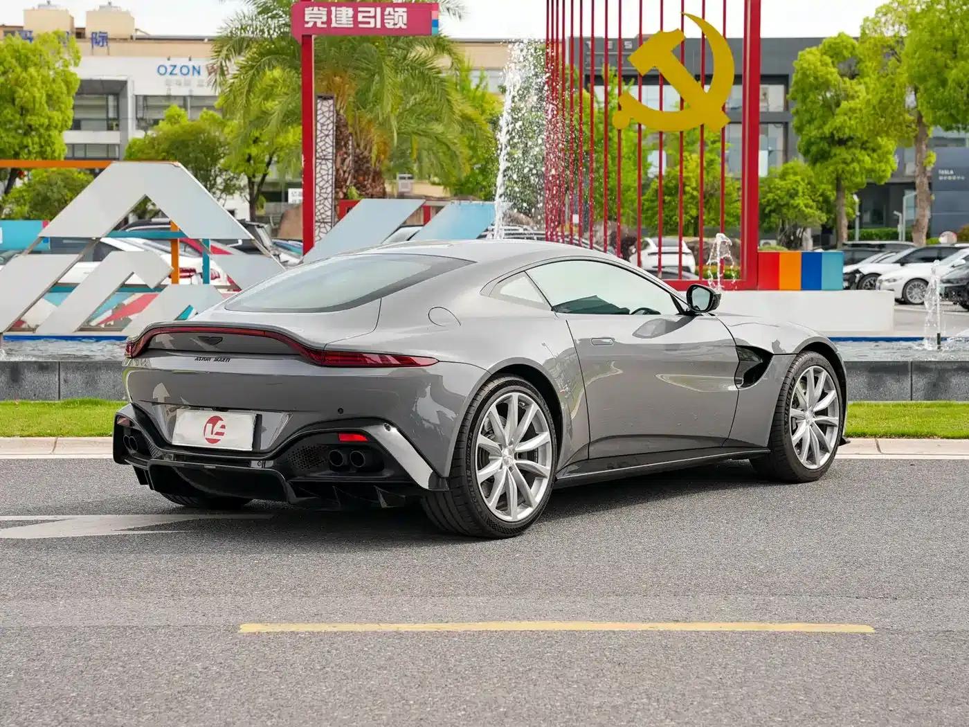 2020 V8 Vantage 4.0T V8 Coupe — миниатюра 4