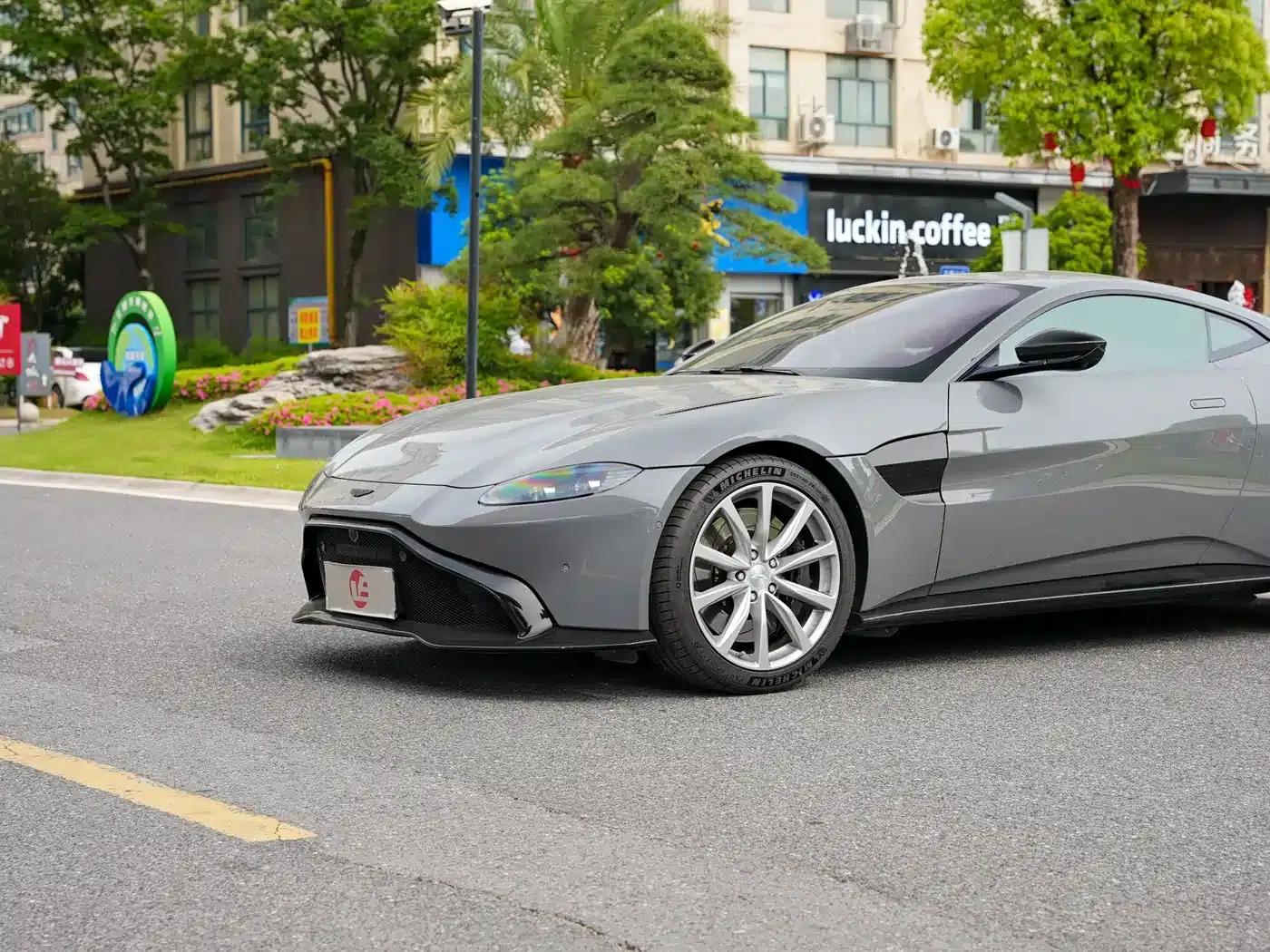 2020 V8 Vantage 4.0T V8 Coupe — миниатюра 10