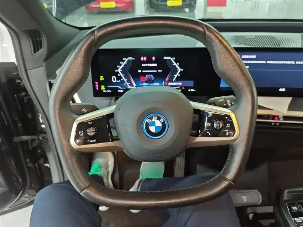 BMW iX 2022 xDrive40 — миниатюра 11