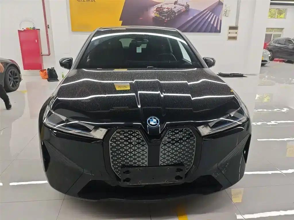 BMW iX 2022 xDrive40 — миниатюра 3