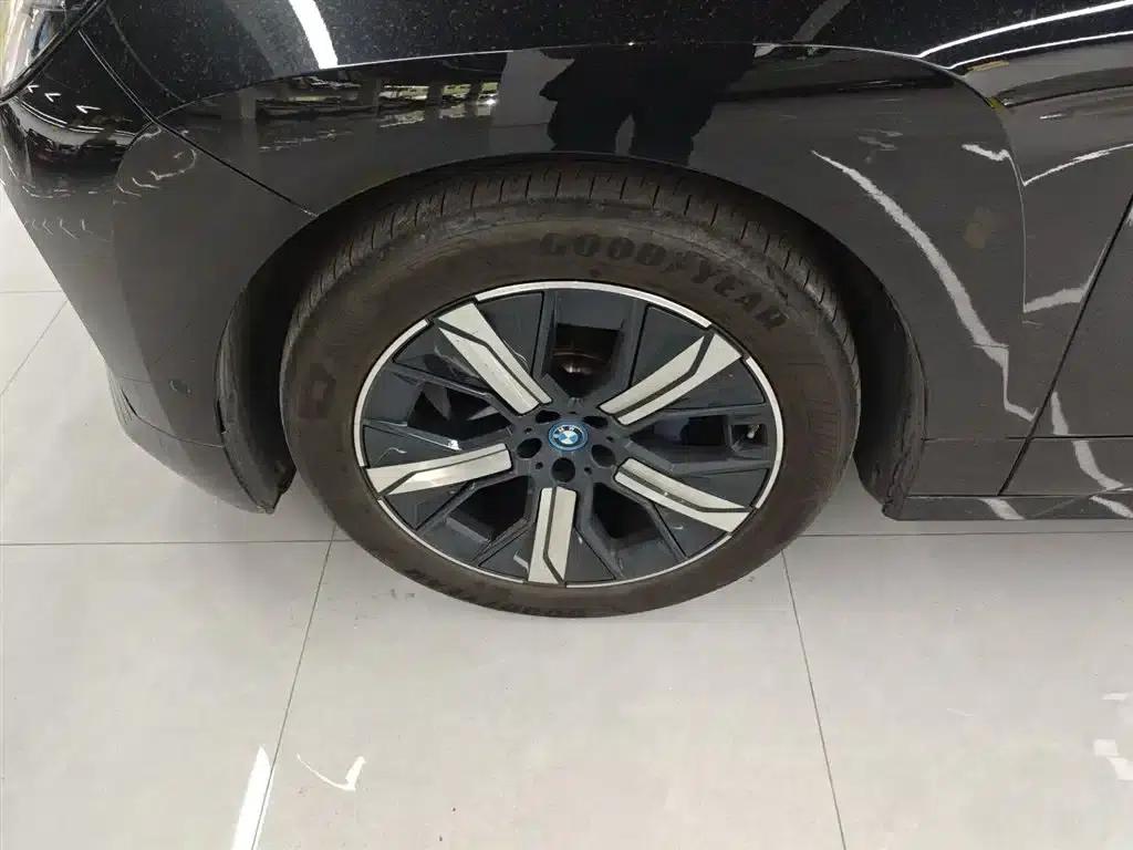BMW iX 2022 xDrive40 — миниатюра 23