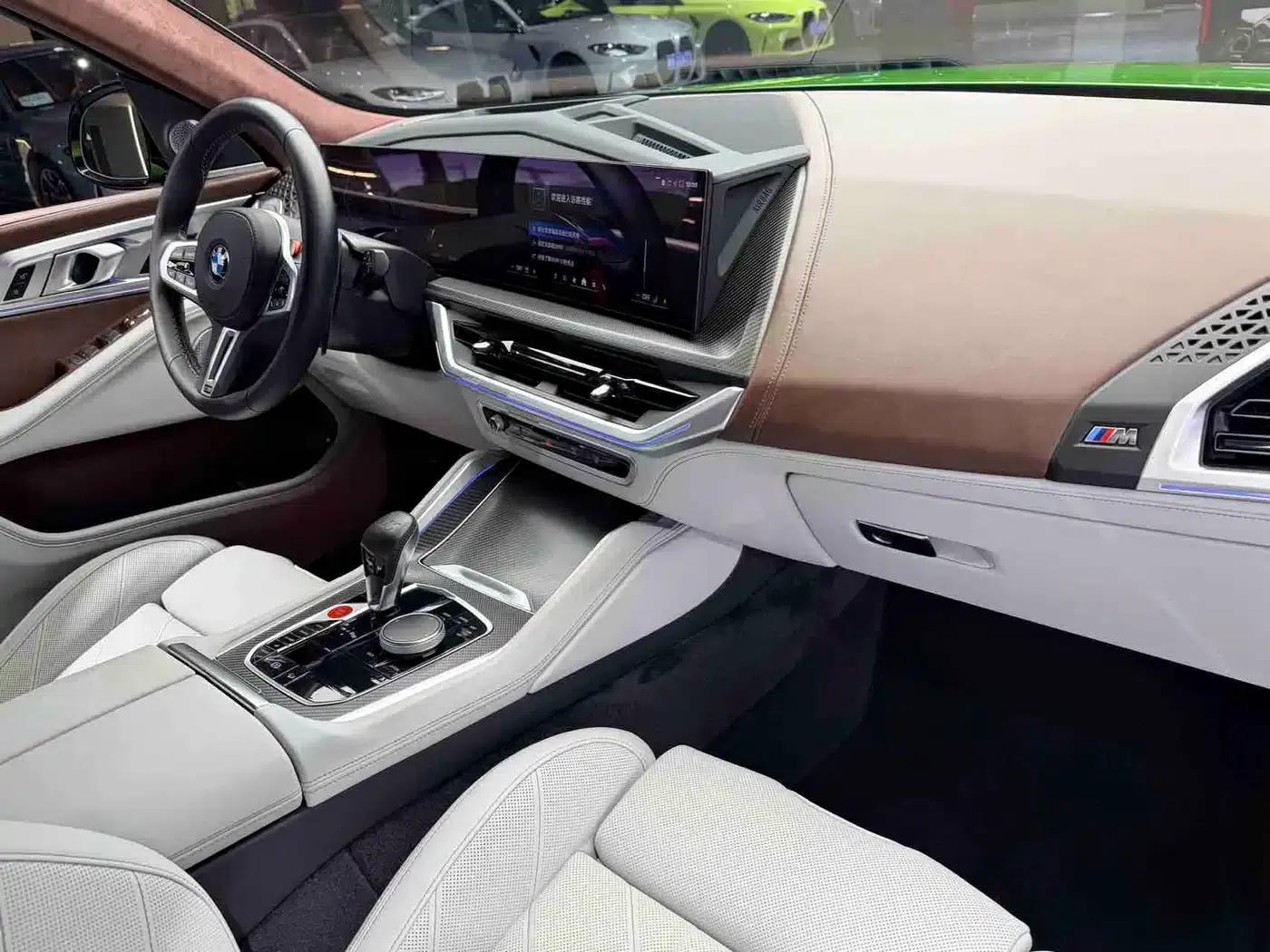 BMW XM 2023 50e — миниатюра 11