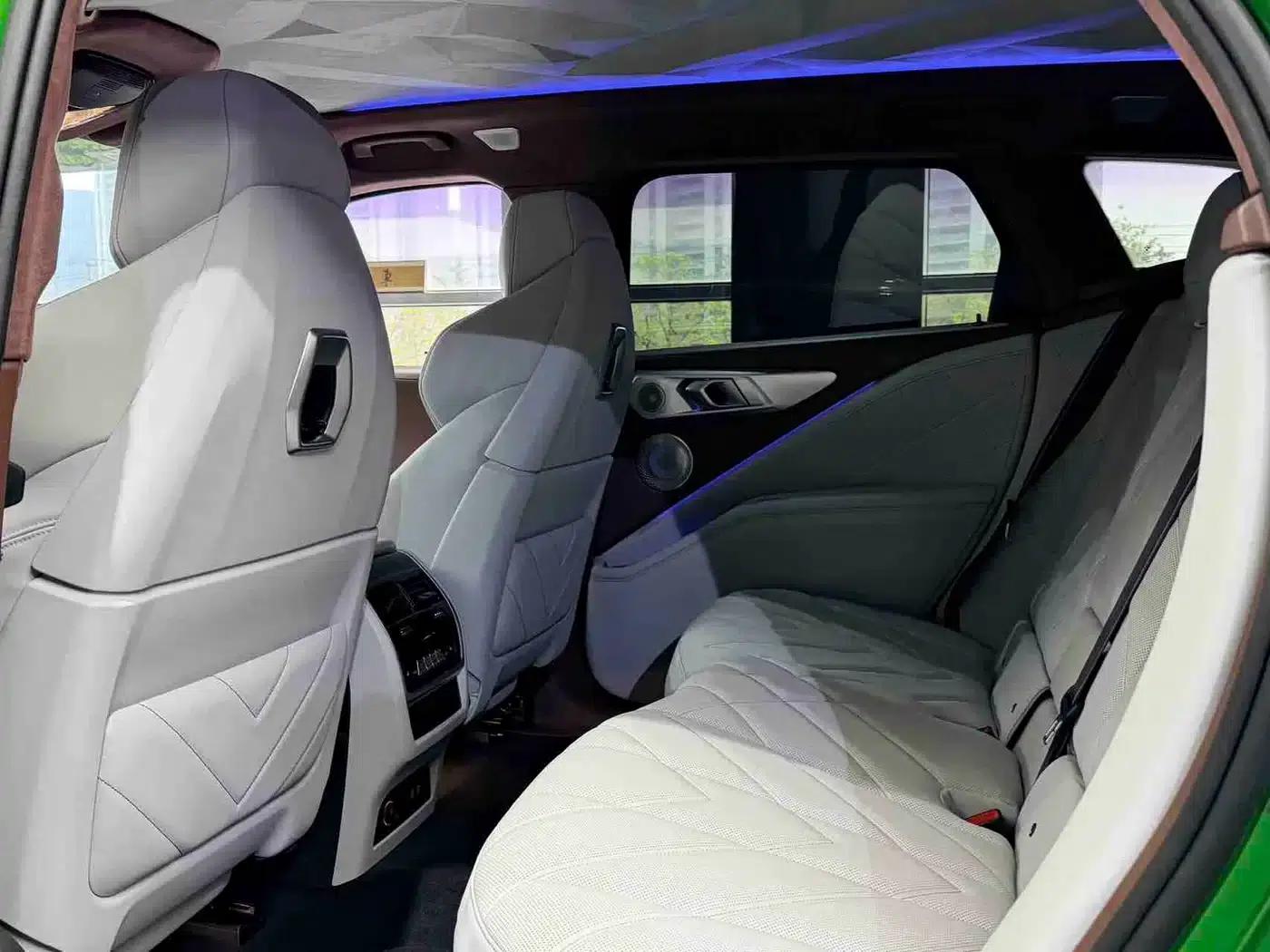 BMW XM 2023 50e — миниатюра 9