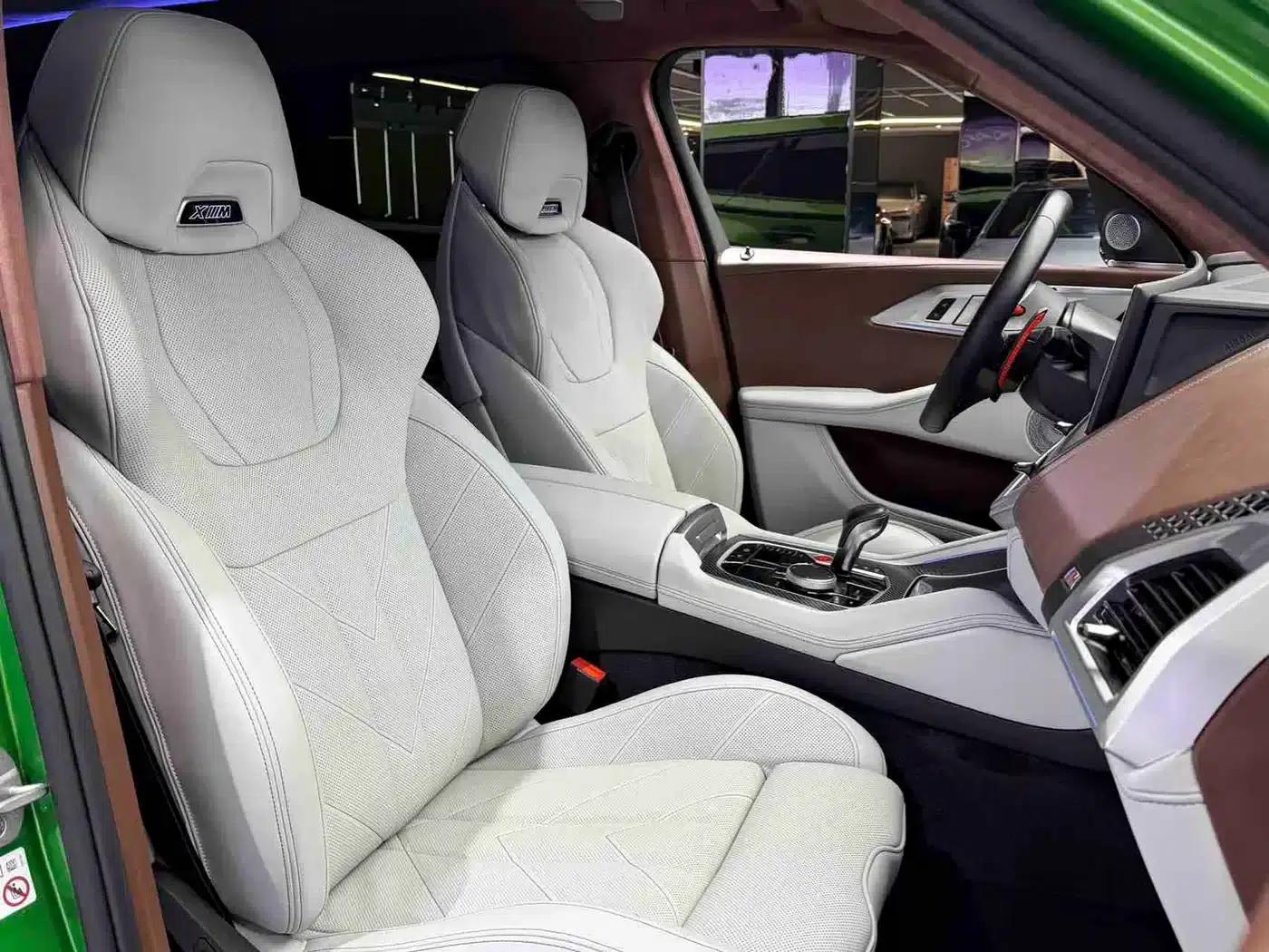 BMW XM 2023 50e — миниатюра 10