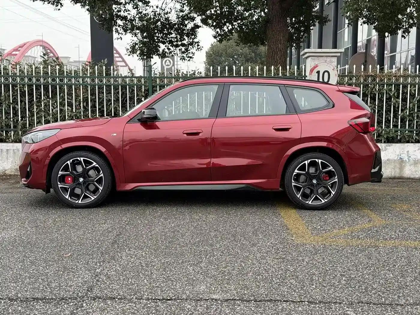 BMW X1 M35Li 2024 Model — миниатюра 3