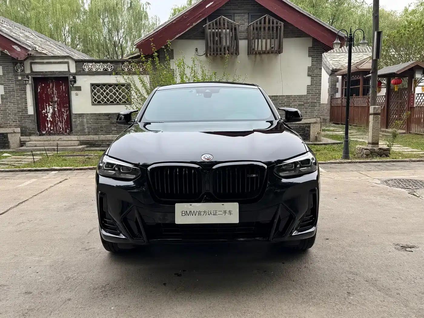 2022 BMW X4 M40i — миниатюра 2