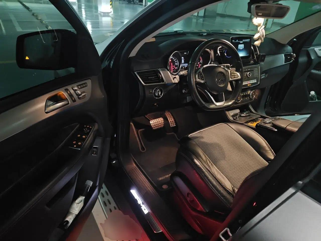 Mercedes-Benz GLE Coupe AMG 2017 AMG GLE 43 4MATIC Coupe SUV — миниатюра 17