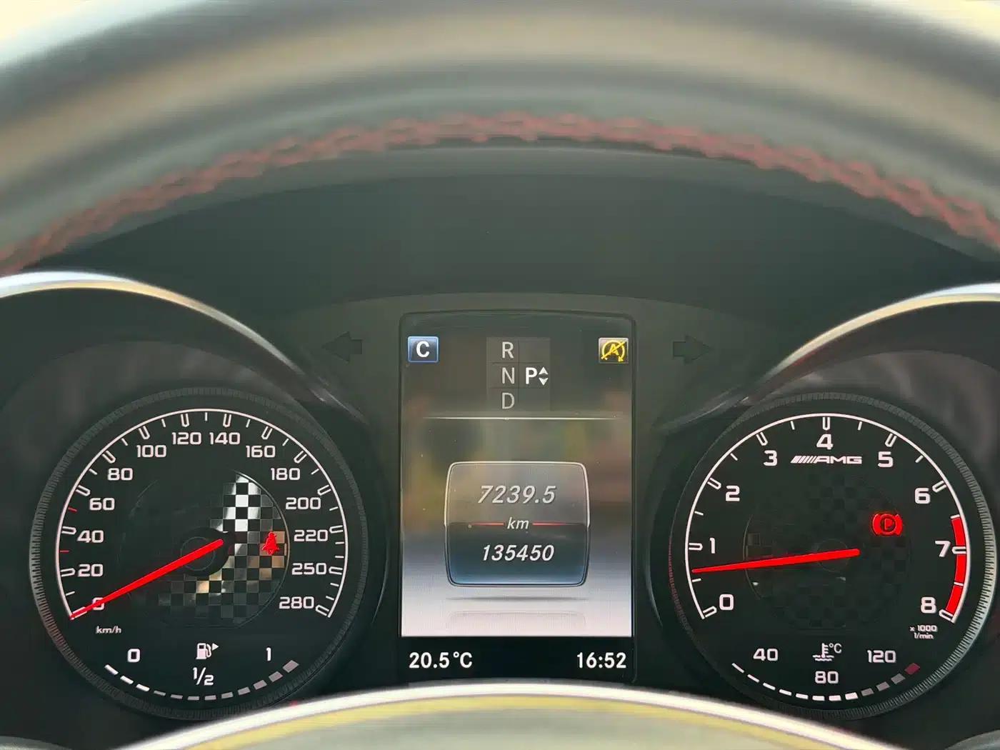Mercedes-Benz GLC Coupe AMG 2017 AMG GLC 43 4MATIC Coupe SUV — миниатюра 14