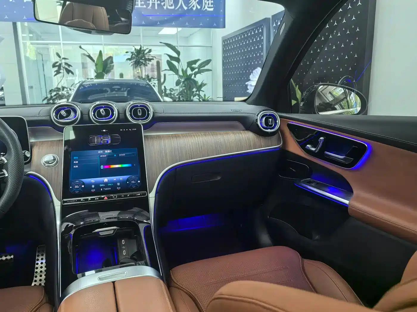 Mercedes-Benz GLC PHEV 2025 350 e L 4MATIC Classic Edition — миниатюра 11