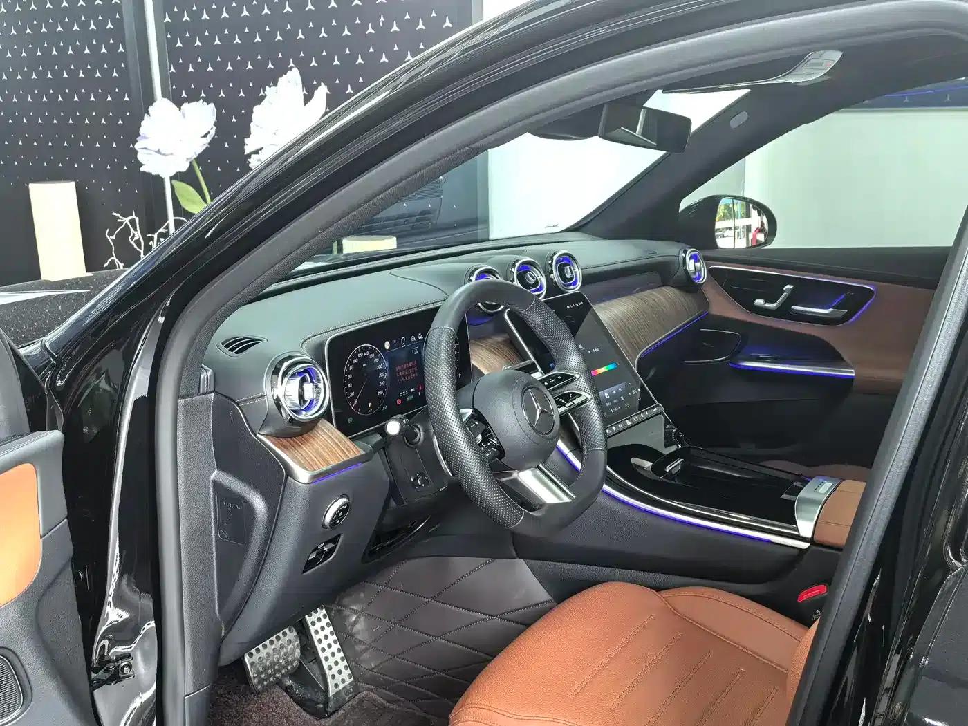 Mercedes-Benz GLC PHEV 2025 350 e L 4MATIC Classic Edition — миниатюра 16