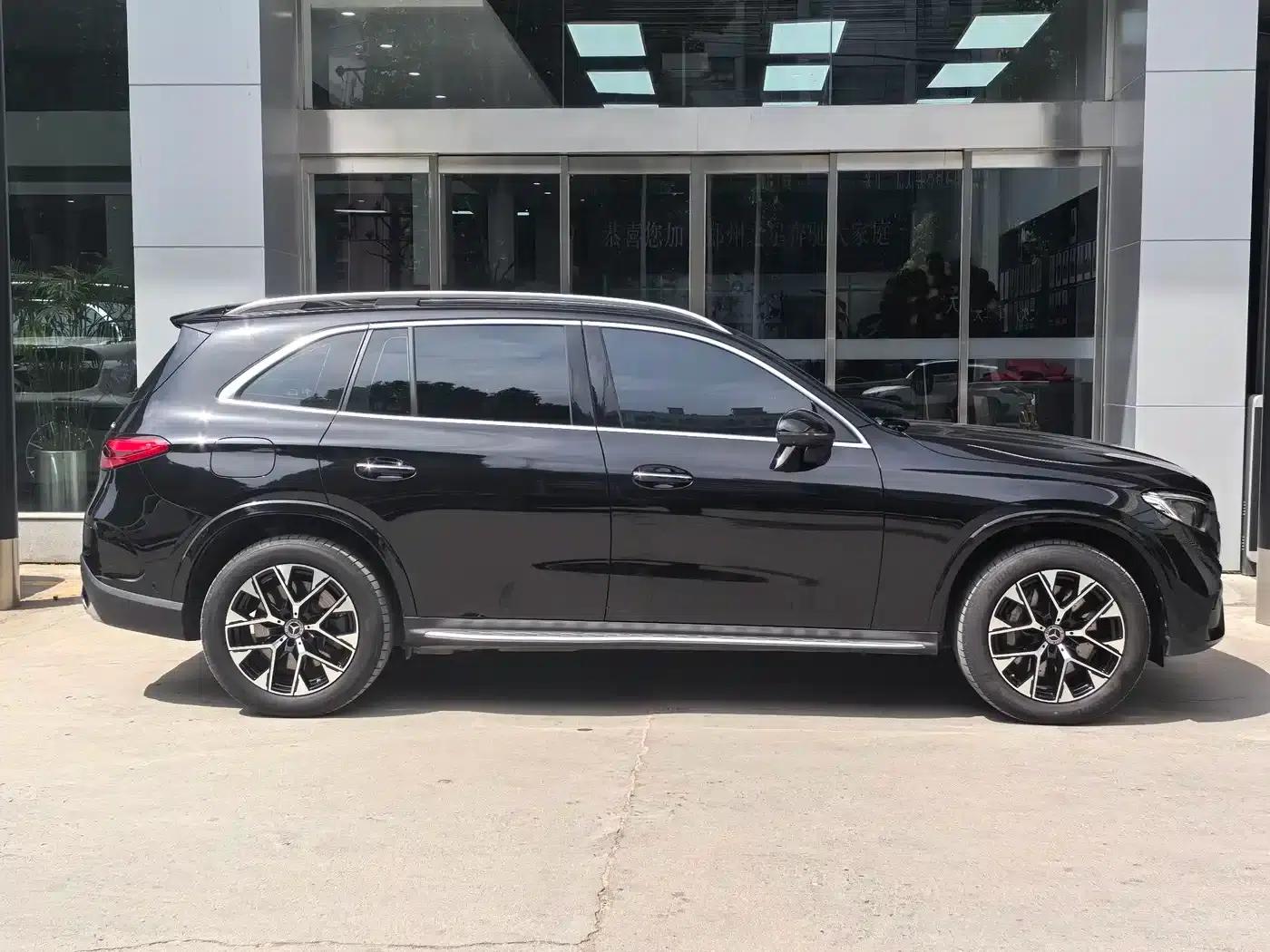 Mercedes-Benz GLC PHEV 2025 350 e L 4MATIC Classic Edition — миниатюра 4