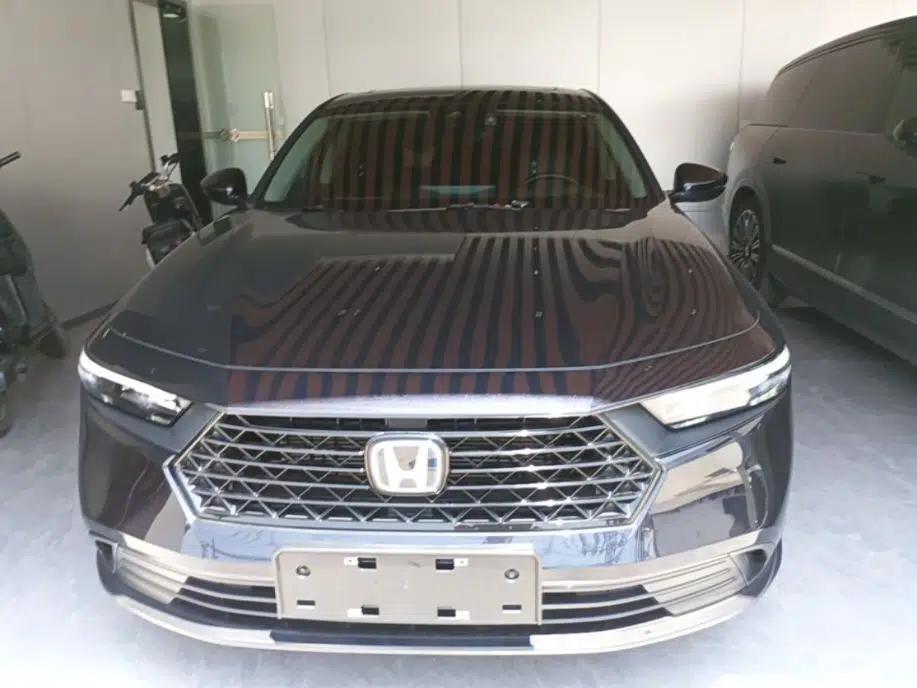 Honda Accord New Energy 2023 2.0L ePHEV Luxury Edition — миниатюра 2