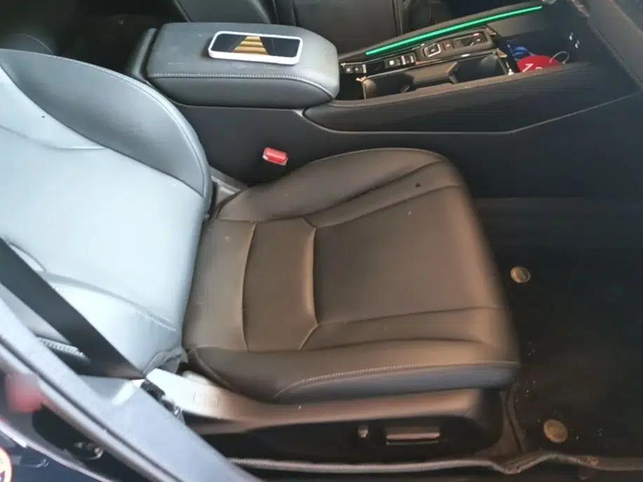 Honda Accord New Energy 2023 2.0L ePHEV Luxury Edition — миниатюра 23