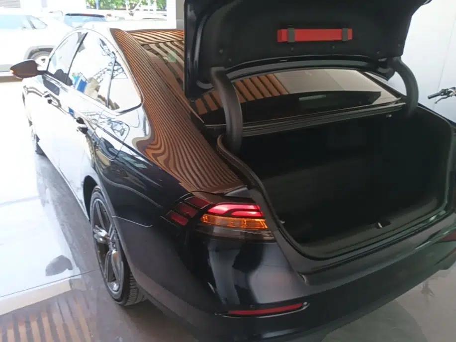 Honda Accord New Energy 2023 2.0L ePHEV Luxury Edition — миниатюра 4