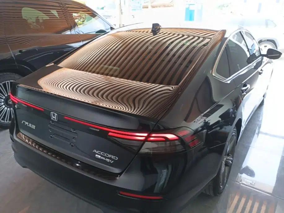 Honda Accord New Energy 2023 2.0L ePHEV Luxury Edition — миниатюра 6