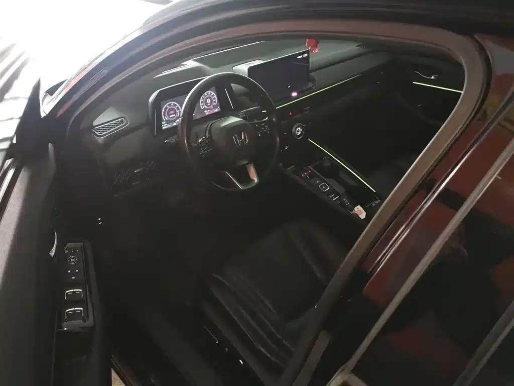 Accord PHEV 2023 2.0L e:PHEV Premium Edition — миниатюра 16