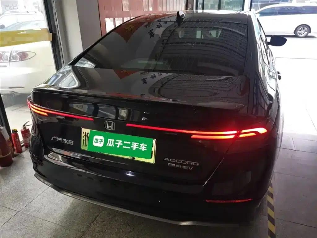 Accord PHEV 2023 2.0L e:PHEV Premium Edition — миниатюра 6