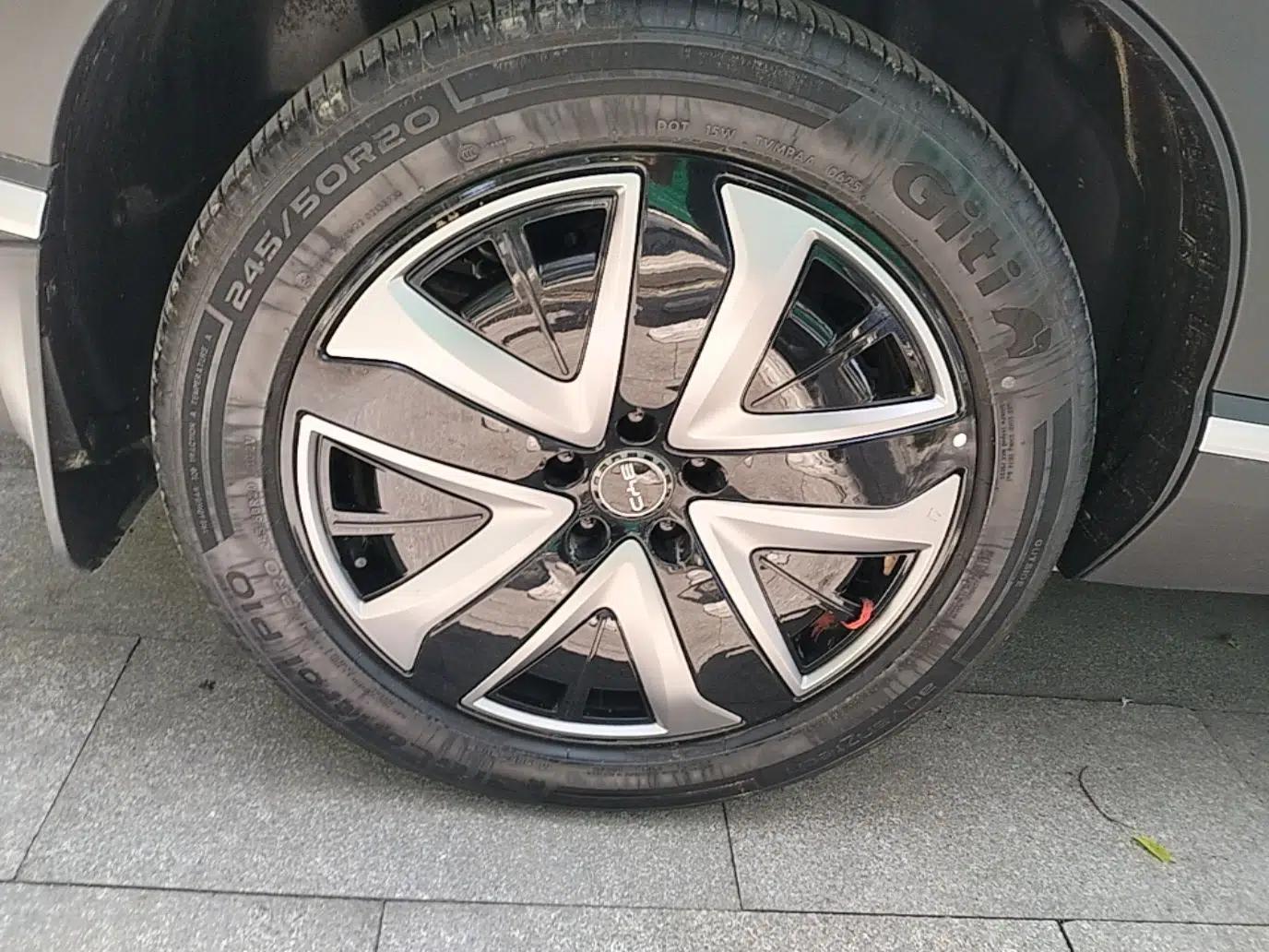 BYD Sealion 07 DM-i 2025 150 Flagship+ Edition — миниатюра 10