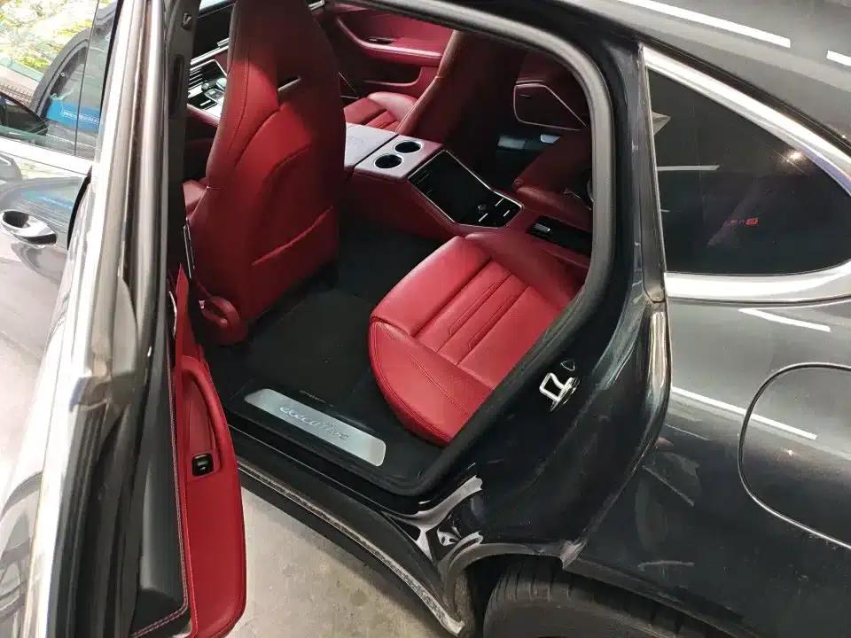 2017 Panamera 4 E-Hybrid Executive Long Wheelbase 2.9T — миниатюра 5