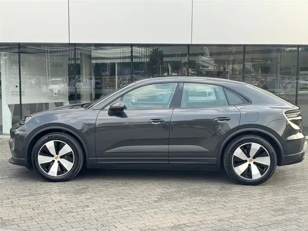 Macan 4 New Energy — миниатюра 2