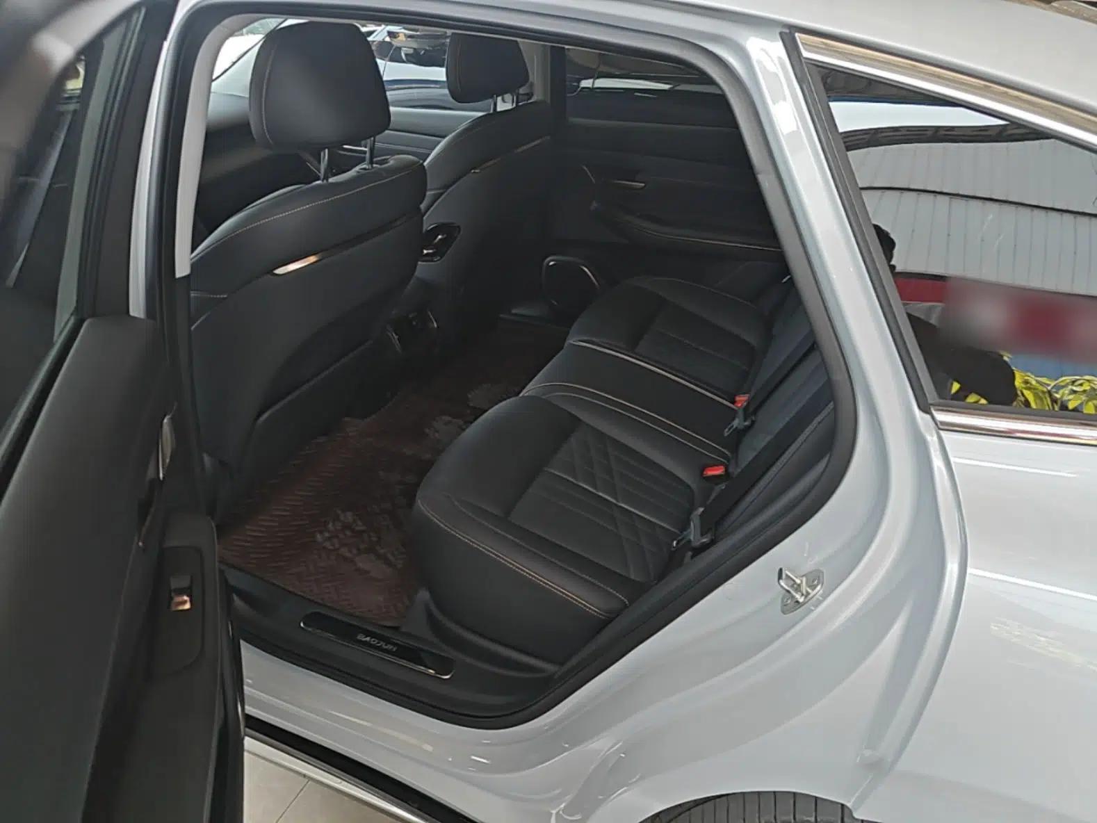 Baojun Enjoy 2025 Plug-in Hybrid 140km Luxury Edition — миниатюра 20