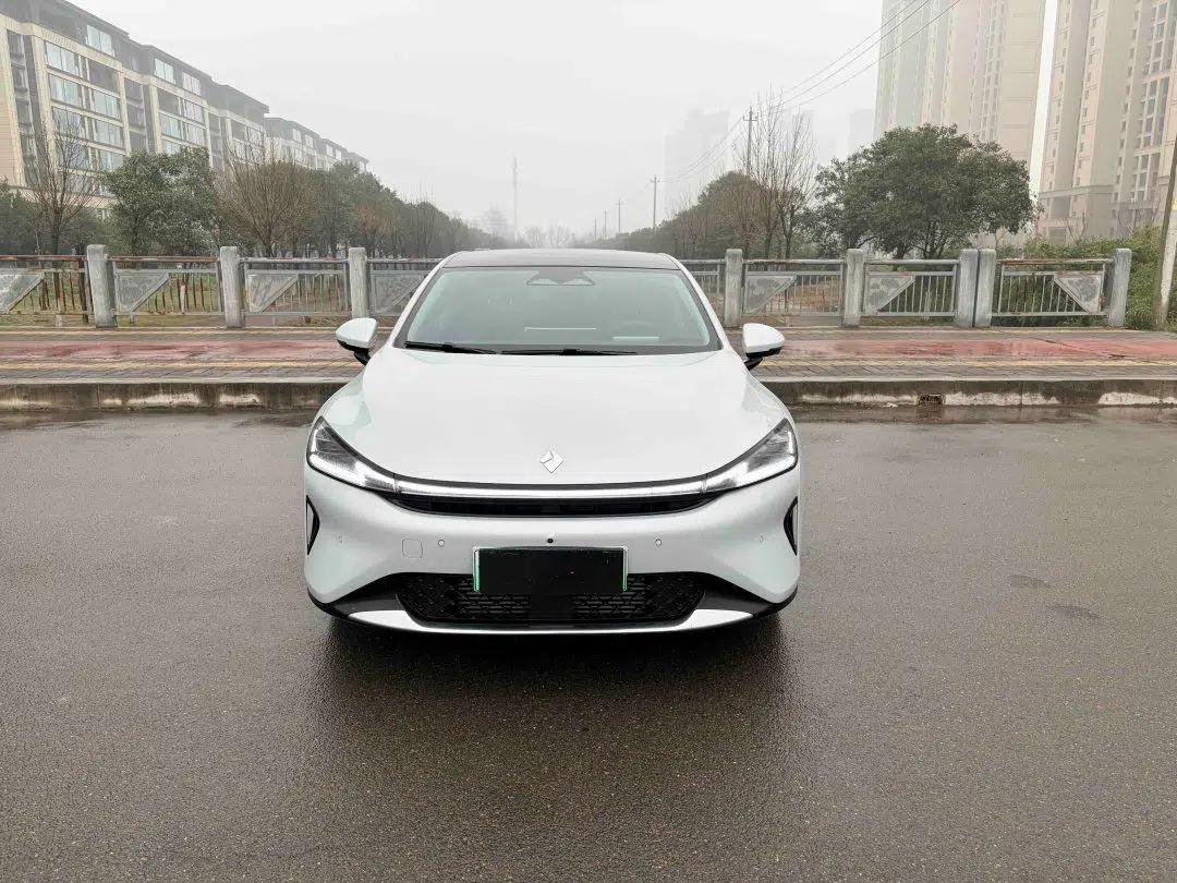 Baojun Enjoy 2025 Plug-in Hybrid 140km Luxury Edition — миниатюра 2