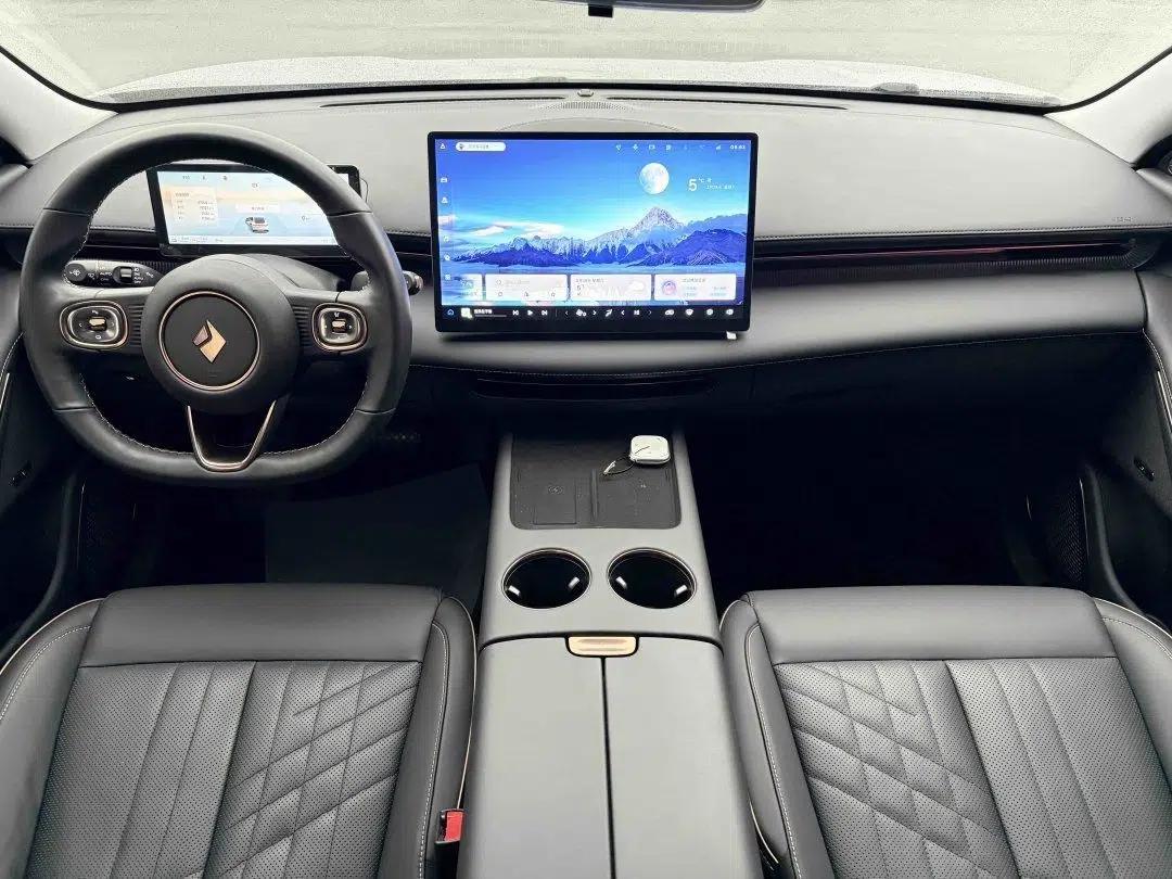 Baojun Enjoy 2025 Plug-in Hybrid 140km Luxury Edition — миниатюра 7