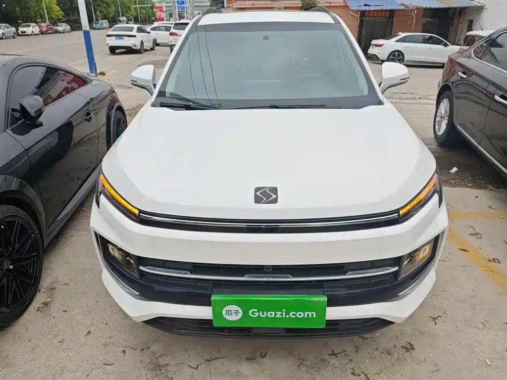 Sihao X4 2021 1.5T CVT Chief Edition — миниатюра 3