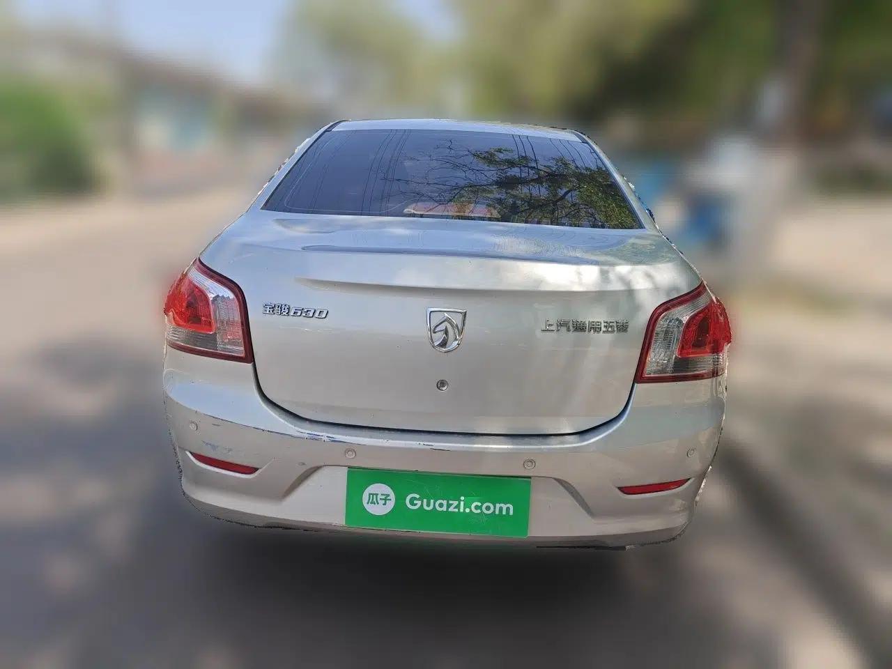 Baojun 630 2014 1.5L manual standard version — миниатюра 5