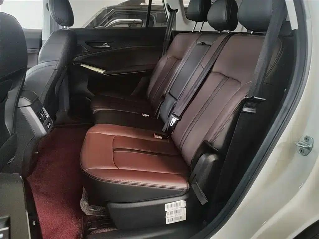 Sihao X8 PLUS 2023 1.5TGDI DCT Smart Edition 7-seater — миниатюра 17