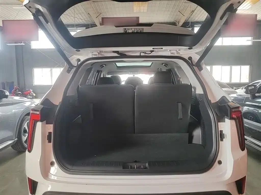 Sihao X8 PLUS 2023 1.5TGDI DCT Smart Edition 7-seater — миниатюра 19