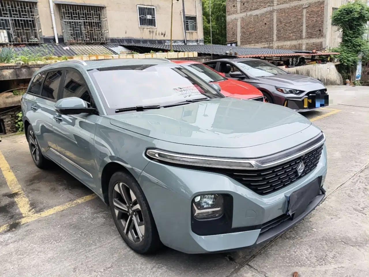 Baojun Valli 2021 1.5T Naqu Starry Sky CVT Flagship Model — миниатюра 3