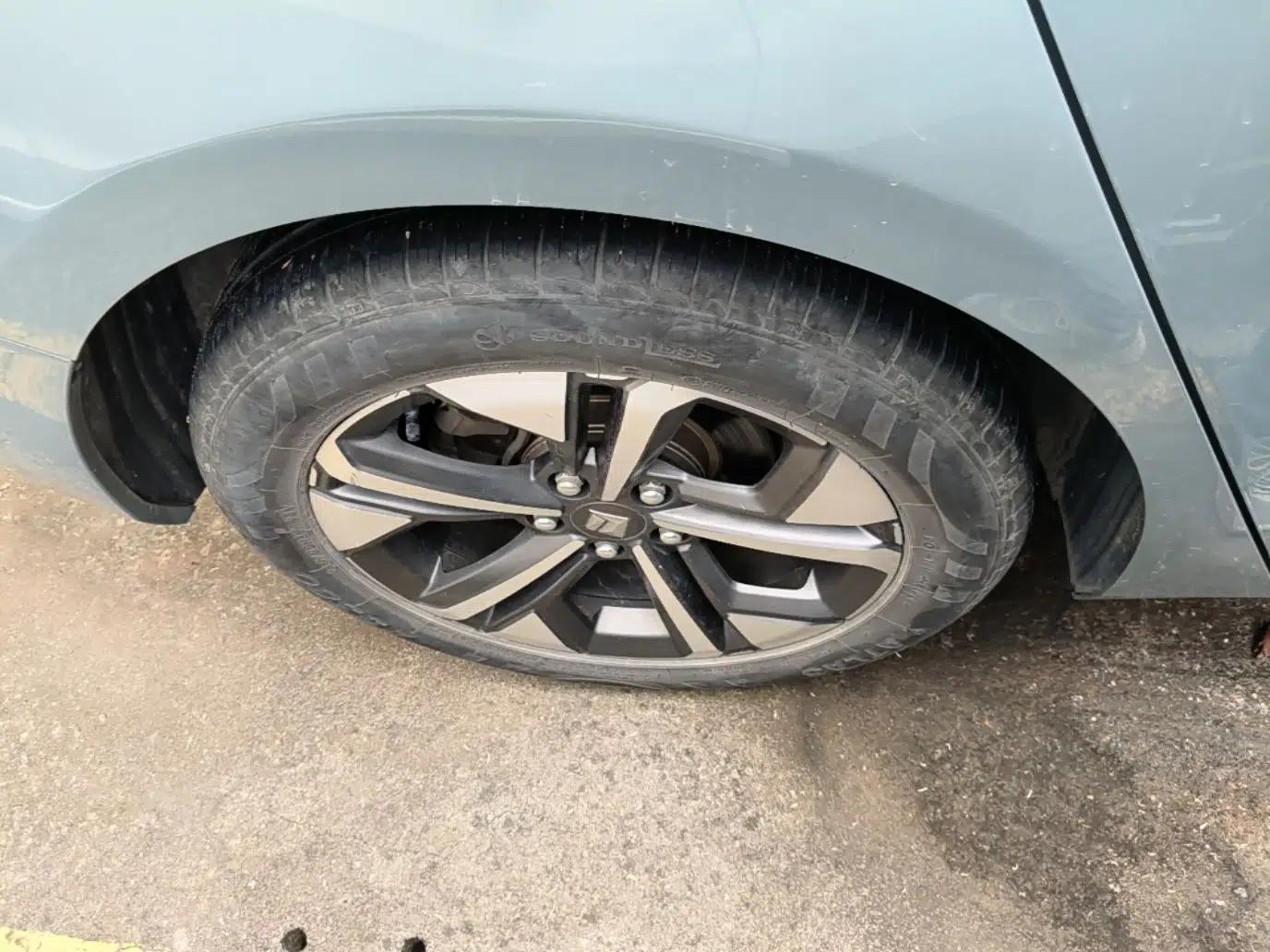 Baojun Valli 2021 1.5T Naqu Starry Sky CVT Flagship Model — миниатюра 10