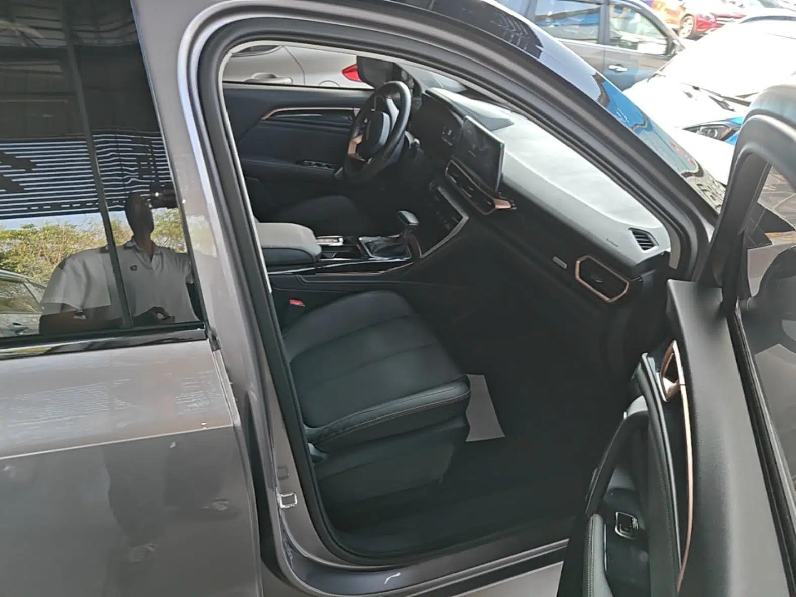 Baojun RS-5 2019 1.5T CVT Intelligent Driving Prestige Version China V Emission Standard — миниатюра 23