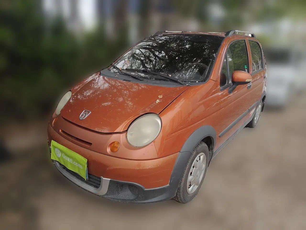 Baojun Lechi 2012 Revised Version 1.2L Manual Sporty Fashion Edition — миниатюра 1